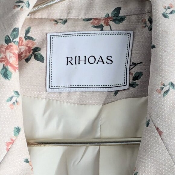 Rihoas Ditsy Floral Blazer - Picture 7 of 9